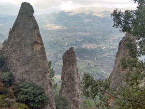 Looking back down to Facheca