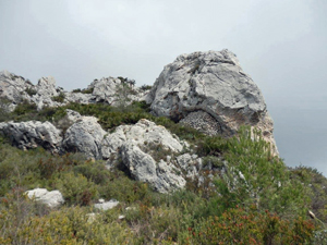 The walled cave house