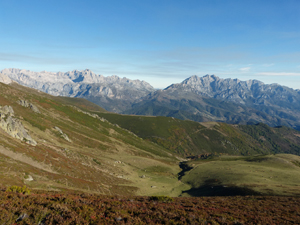 Looking N towards the Picos