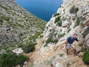 Chained section of the ascent gully