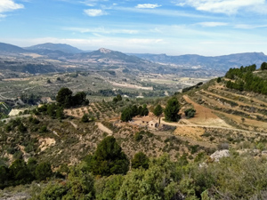 Through the valley to Alcoy