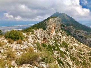 Back along the route la Cresta above the Forat and beyond to Cim Monduver