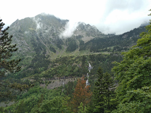 Looking W across to the Estos valley