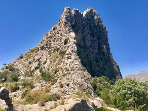Col de Basses and The Pinnacle