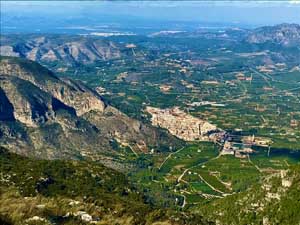 View north over Simat de la Valldignia