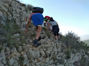 Easy scramble on initial ascent