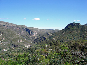 Leaving Benirrama, a view towards the castle