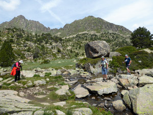 GR7 Stream Crossing