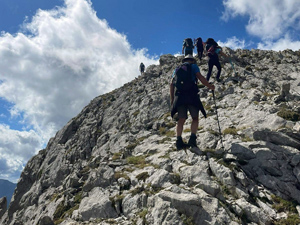 Starting up the final ridge