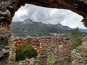 Los Corrales above La Carrotxa
