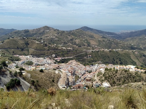 Descending to Competa at end of walk