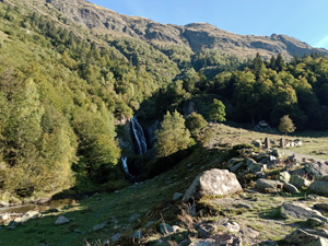 First glimpse of the waterfall
