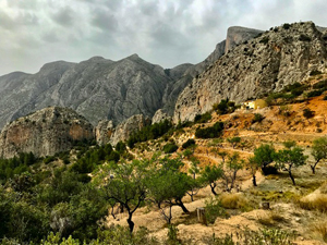 Alt de Pena de la Sella, seen from the valley of Barranco Xarque