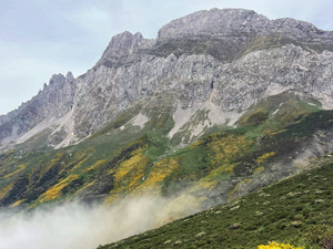 Mist below Loma Blanca
