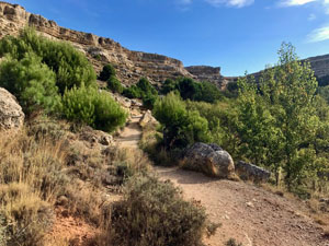Approach to the canyon head at Aguallueve