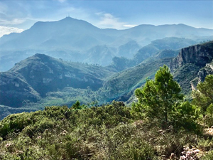 View south towards Monduver
