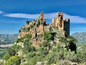 The Castell from the ridge